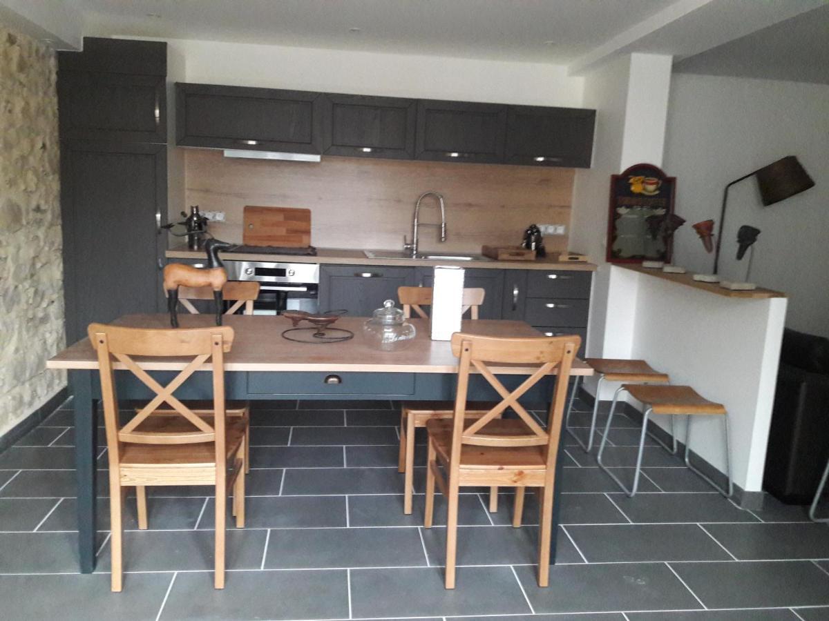 Gite Hary Villeblevin Extérieur photo